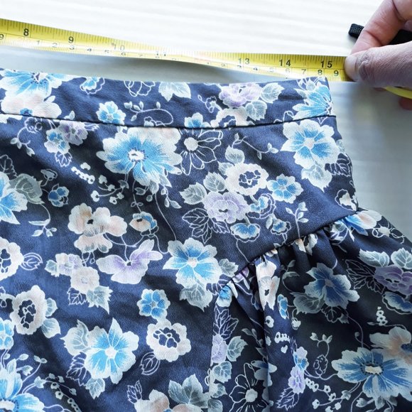 Free People High Waist Floral Flutter Shorts Sz 6 Boho Festival Sexy Black Flowy - Picture 6 of 9